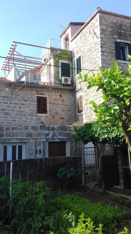 Apartment Gliha 耶尔萨 外观 照片