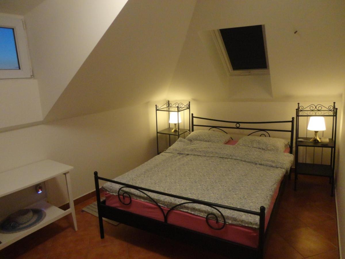 Apartment Gliha 耶尔萨 外观 照片